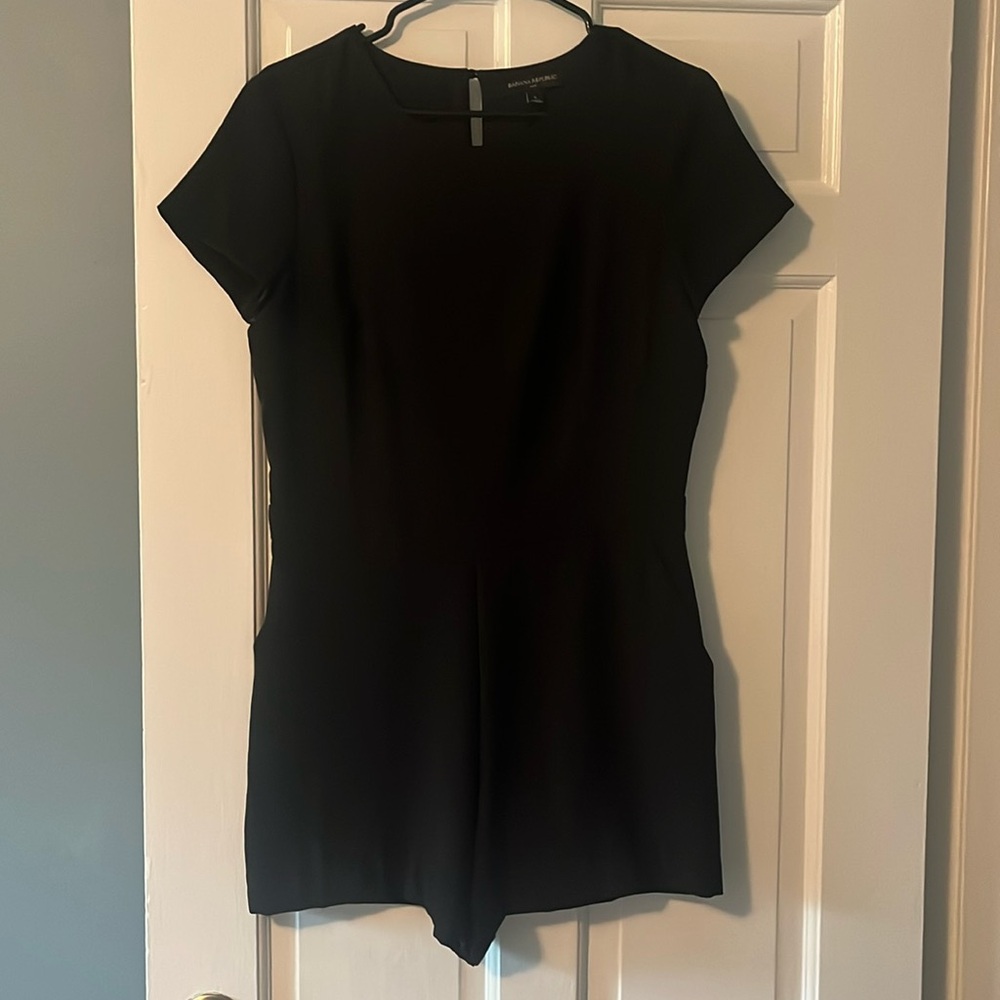 Banana Republic Black Romper Size 6